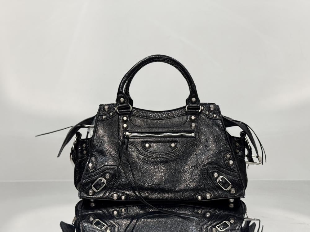 Luxury Top Handle Bag Style 1137574818