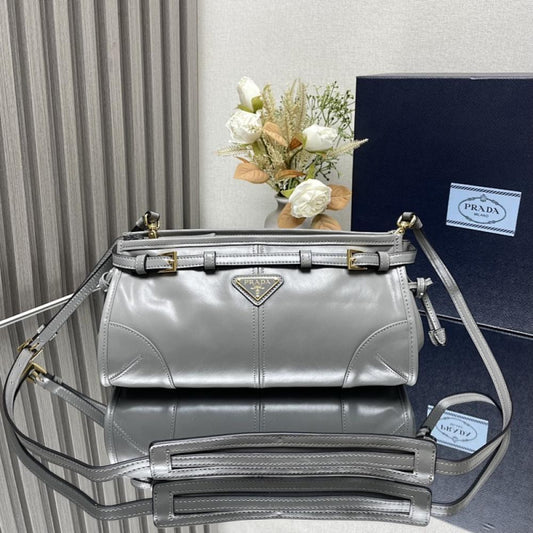 Leather Crossbody Bag Style 46666652