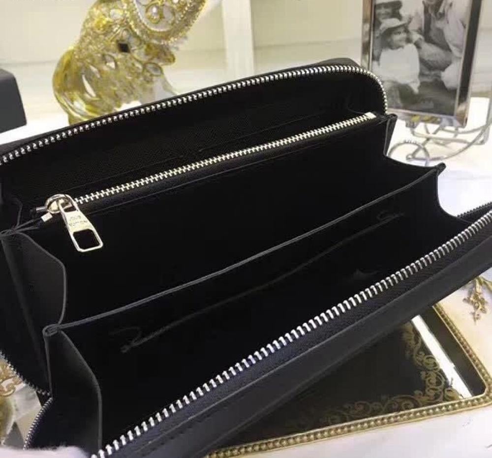 Italian-Inspired Elegant Top Handle Bag 22x12x4cm