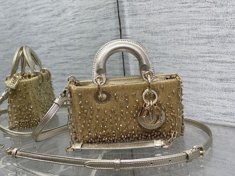 Embroidered Wallet Style 920154732