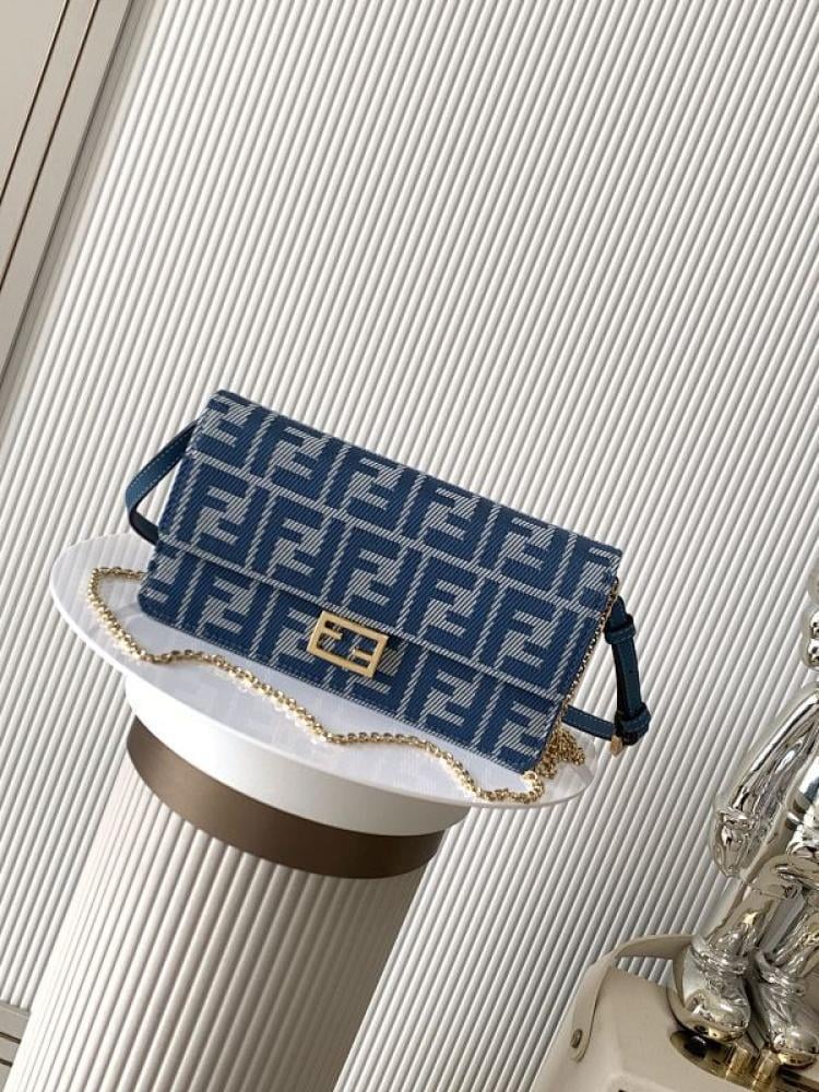 Shoulder Bag Style 1063205498