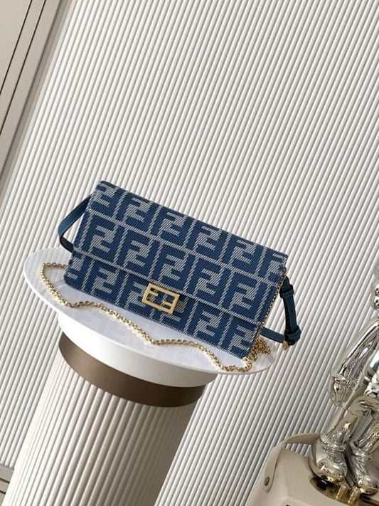 Shoulder Bag Style 1063205498