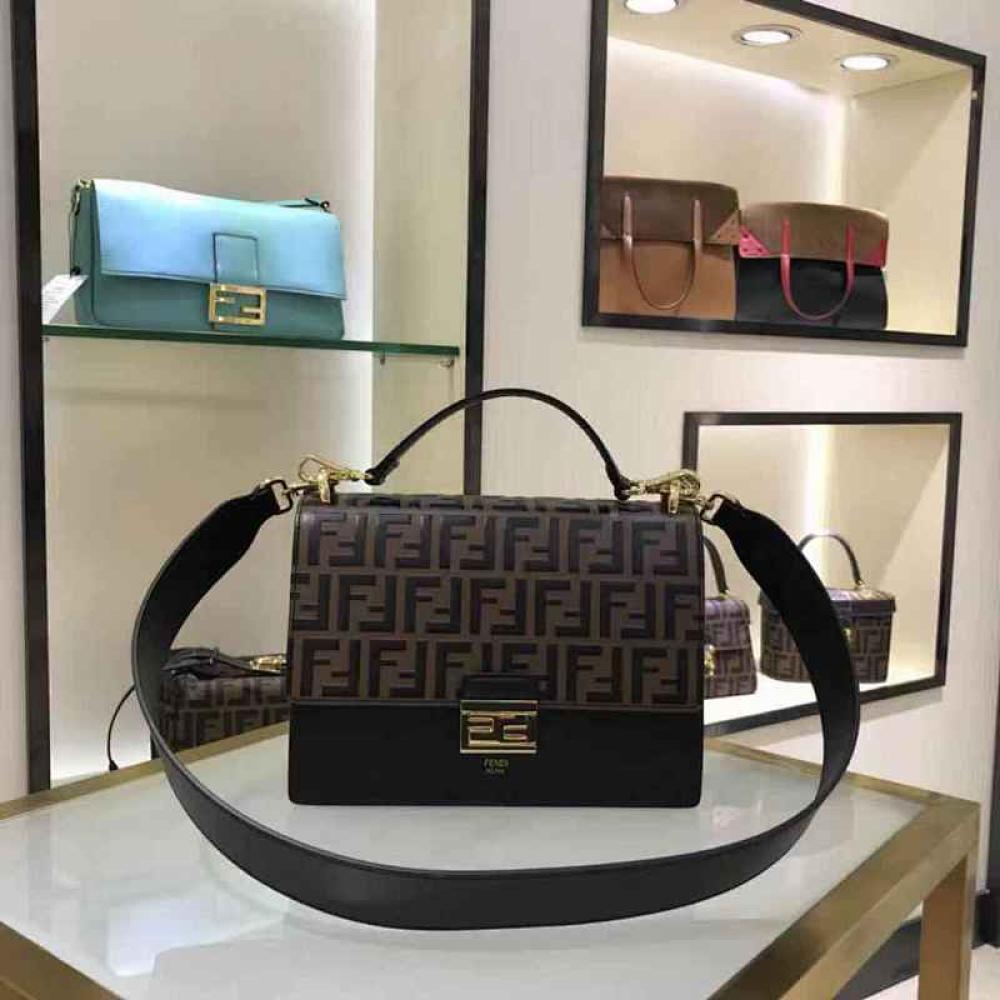 Luxury Shoulder Bag Style 698432091