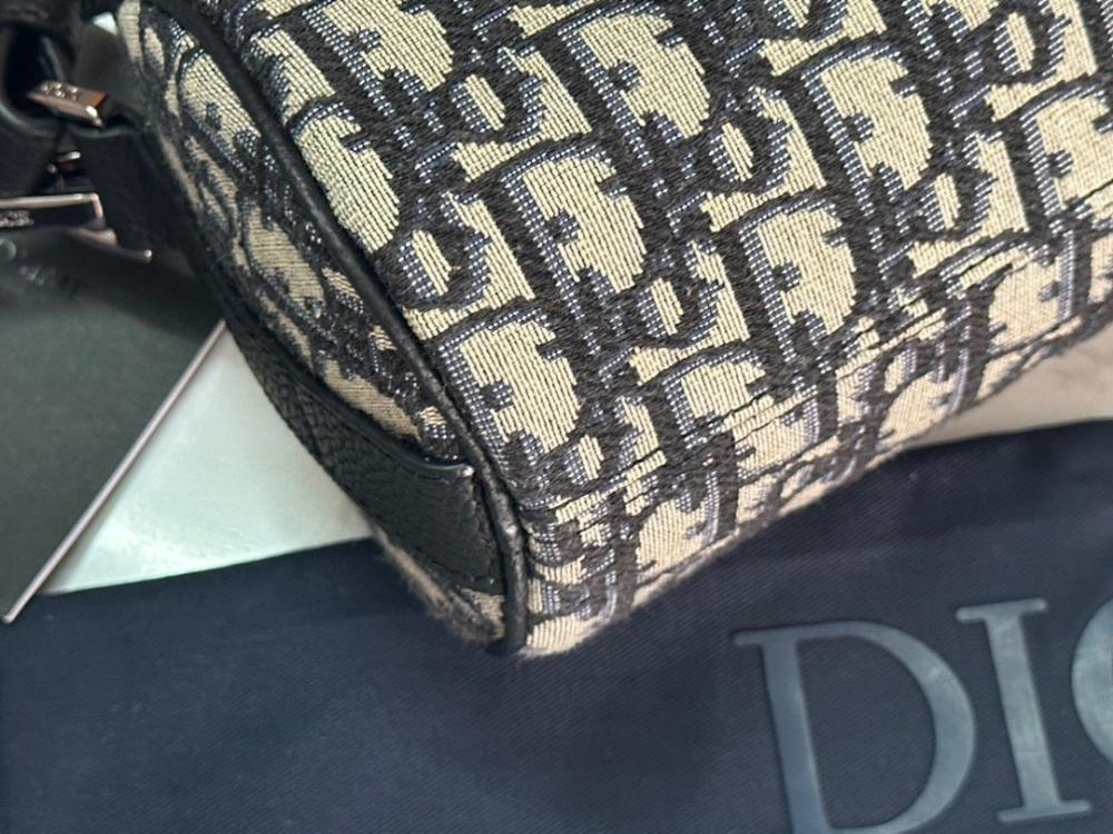 Italian-Inspired Luxury Black Leather Shoulder Bag Black/Beige