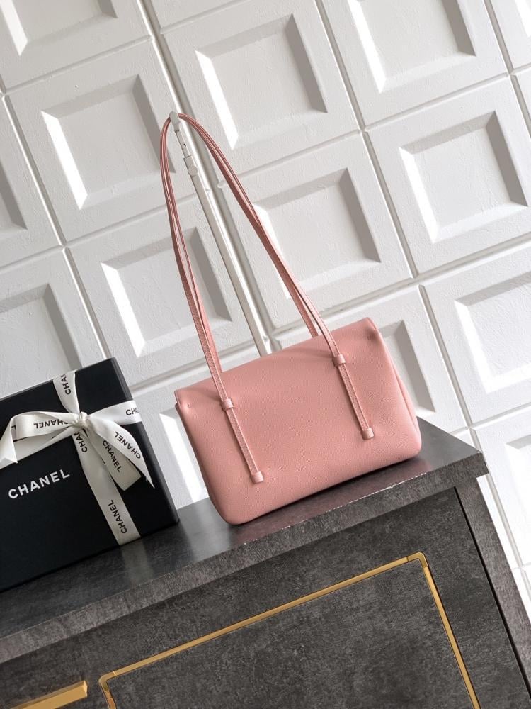 Leather Shoulder Bag Style 300473249