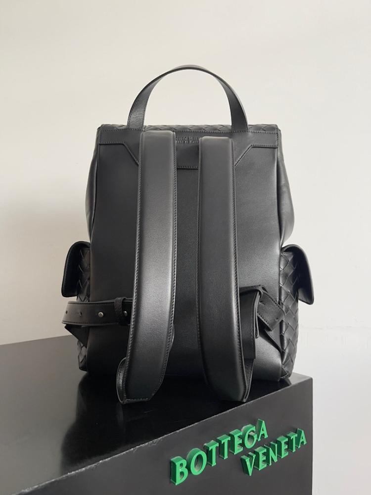 Italian-Inspired Luxury Calfskin Shoulder Bag 31x39x14cm