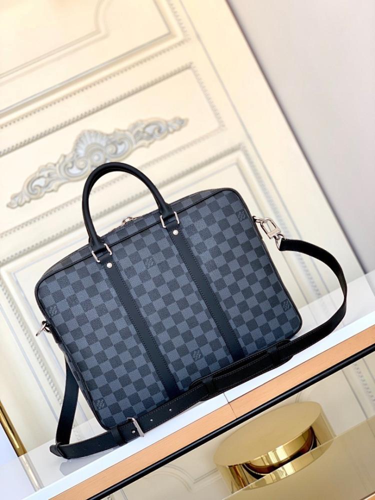 Classic Leather Shoulder Bag 37x30x7cm