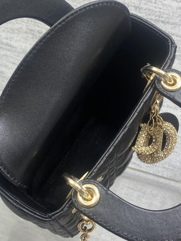 Classic Top Handle Bag Style 1839449265