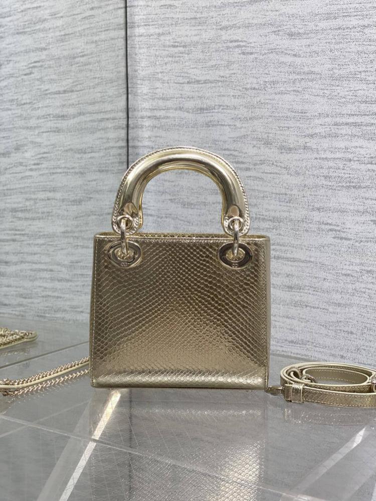 Classic Top Handle Bag Style 744135122