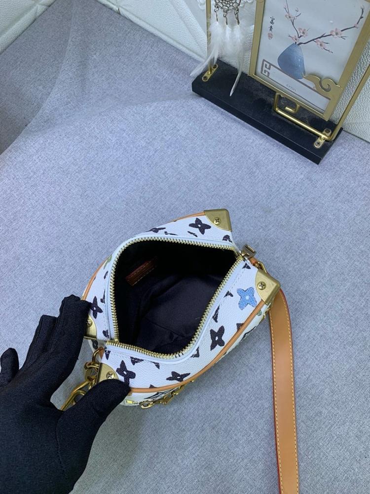 Modern Italian-Inspired Shoulder Bag 18.5x13x8cm