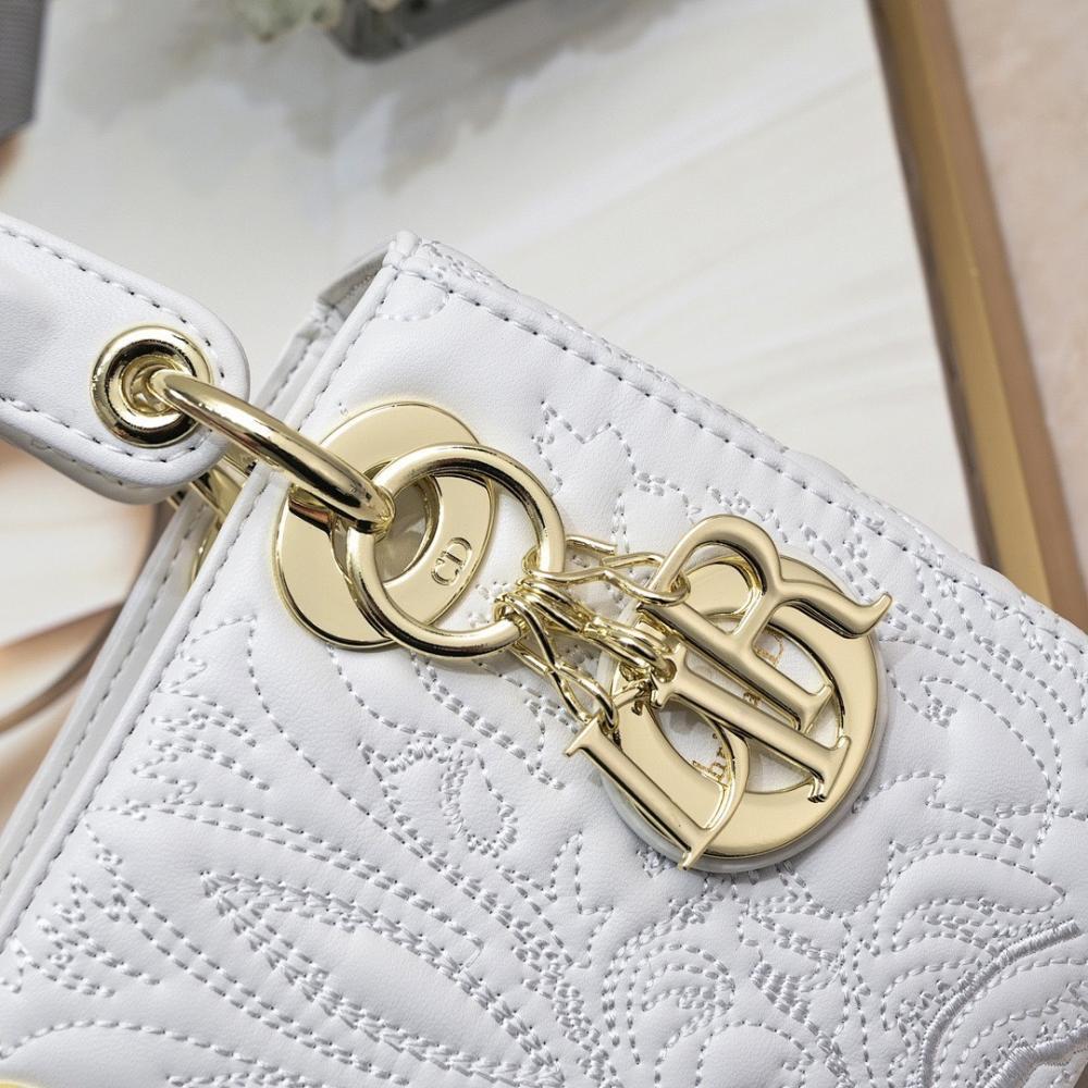 Luxury Gold Quilted Shoulder Bag