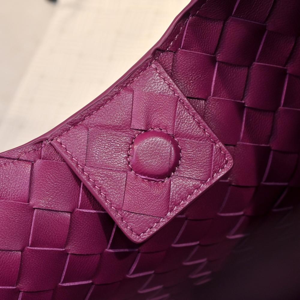 Classic Leather Top Handle Bag Style 324069060