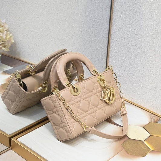 Modern Stylish Quilted Leather Crossbody Bag 22x6x12cm