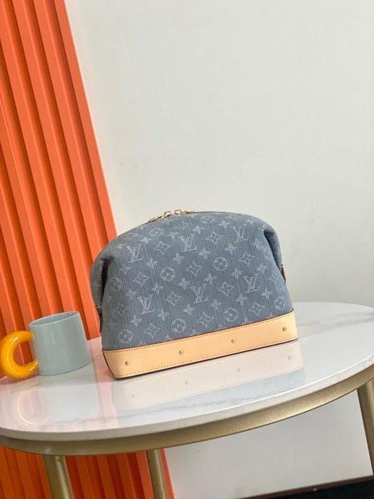 Stylish Refined Monogram Leather Top Handle Bag 27x18x9cm