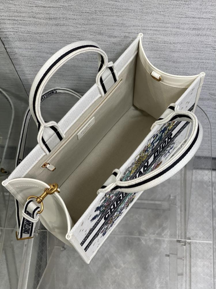Top Handle Bag Style 510624703