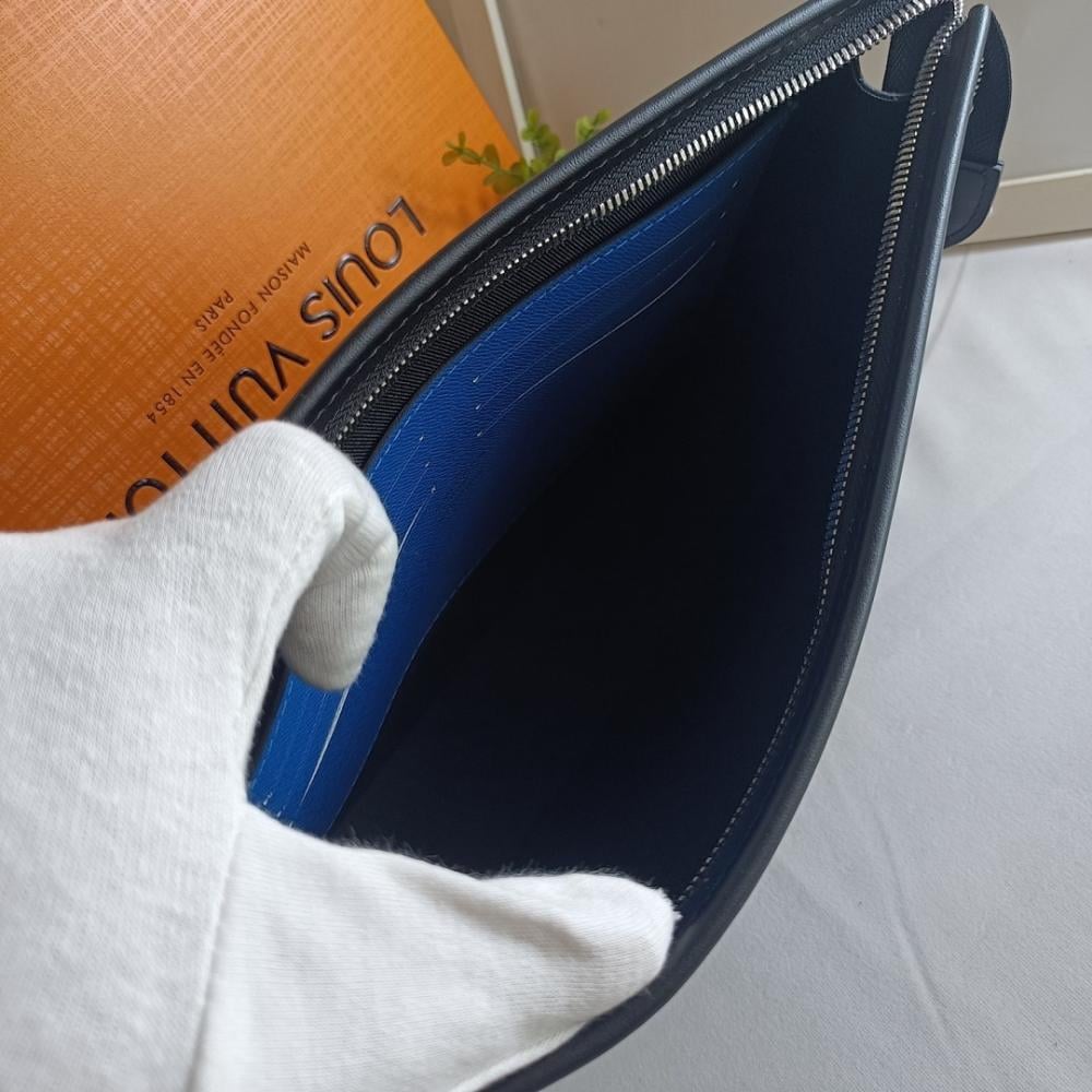 Classic Leather Top Handle Bag 27x21cm