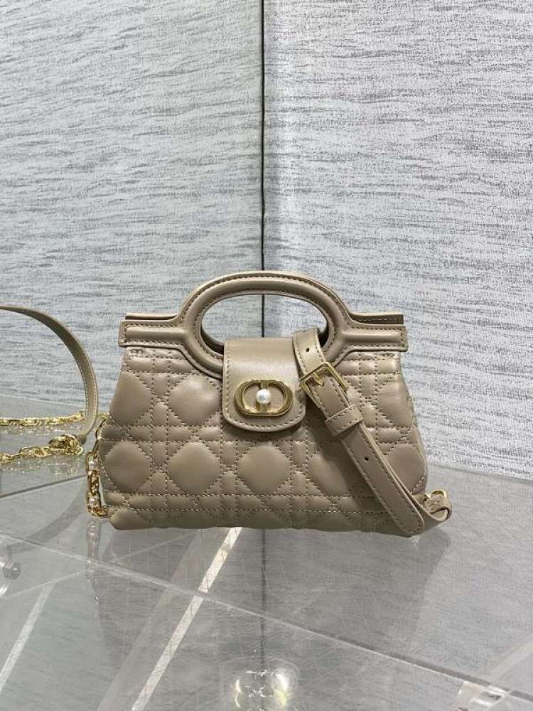 Top Handle Bag Style 48739853