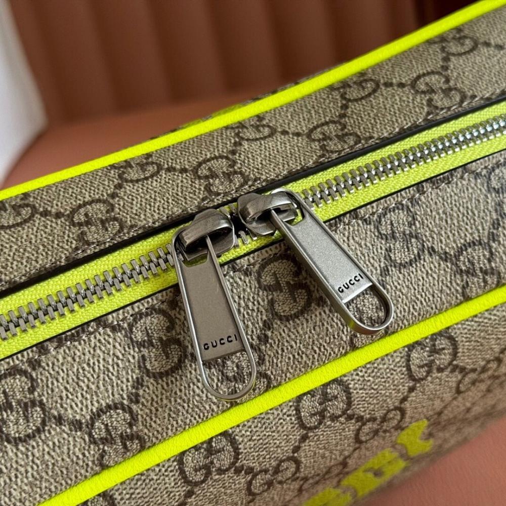 Modern Italian-Inspired Top Handle Bag 27x18x7.5cm