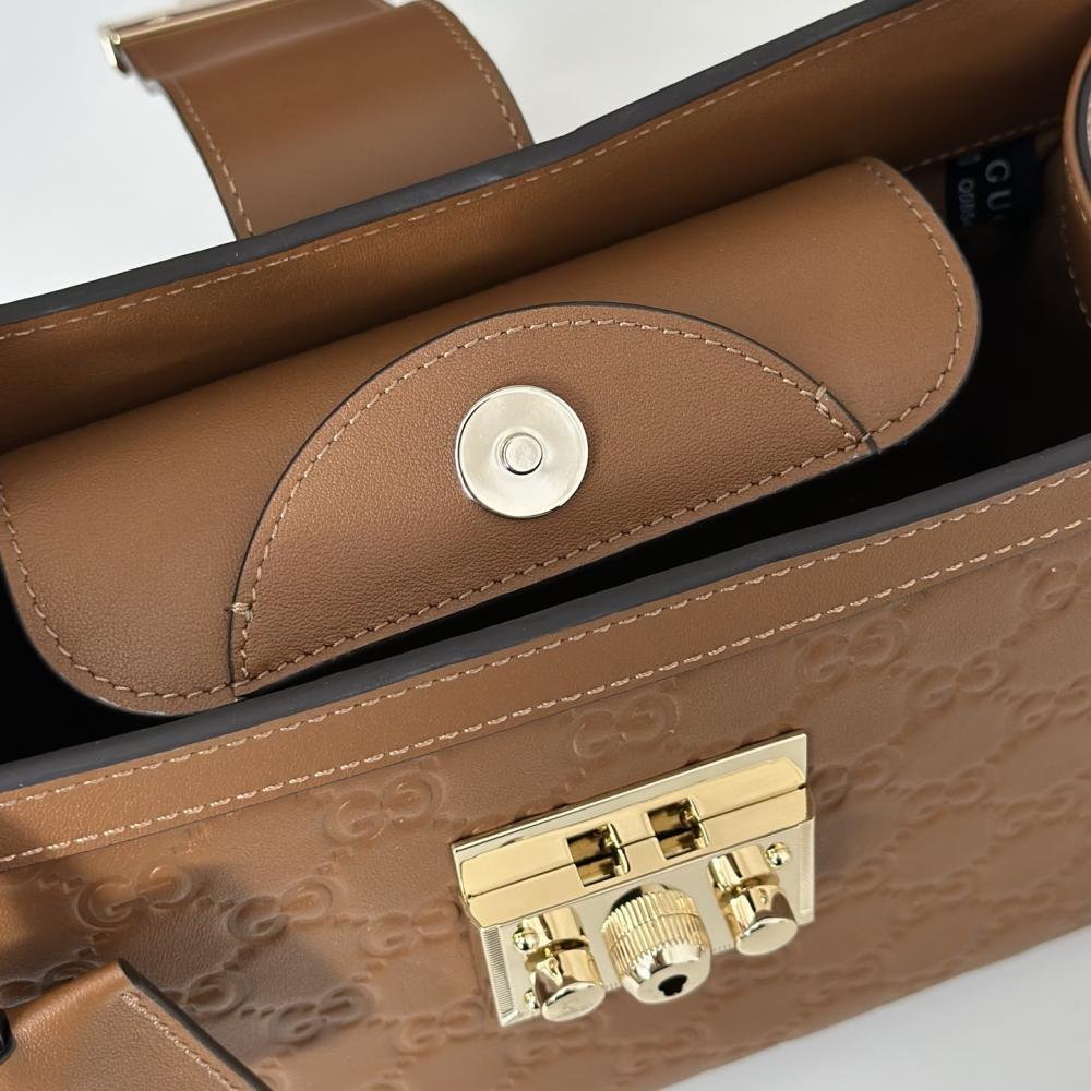 Top Handle Bag Style 960574175