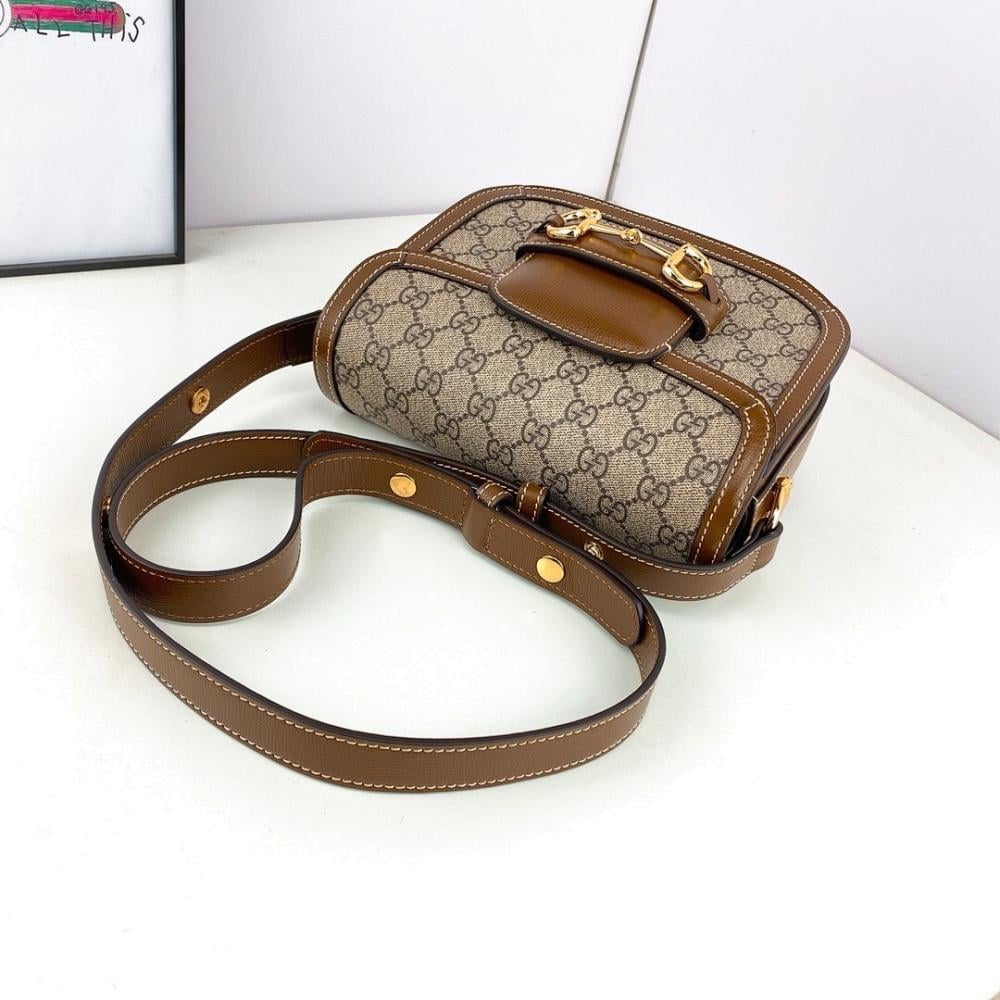 Modern Elegant Bag 21x16x8cm