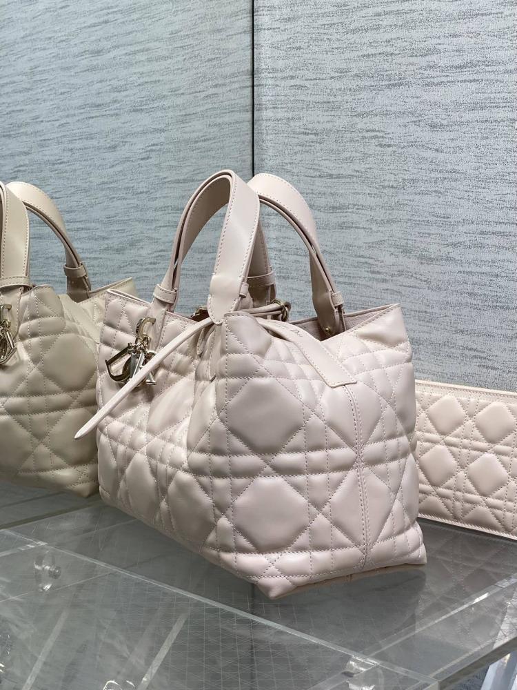Top Handle Bag Style 969480530
