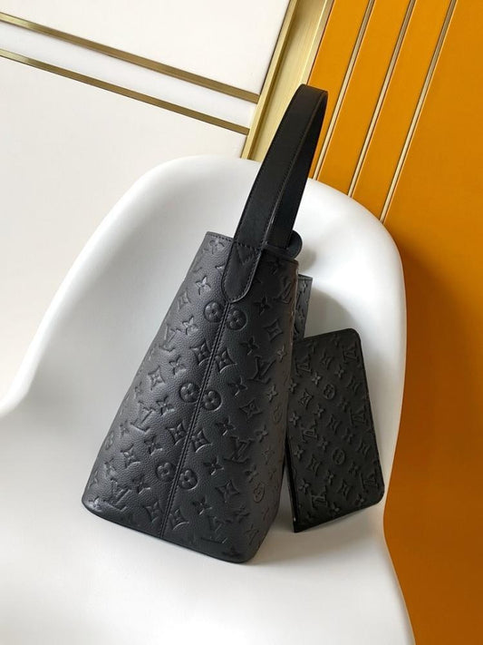 Elegant Stylish Monogram Leather Travel Bag