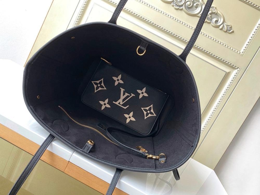 Classic Modern Leather Shoulder Bag 31x28x14cm