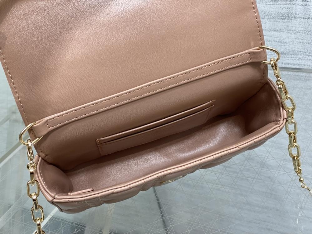 Top Handle Bag Style 545266289