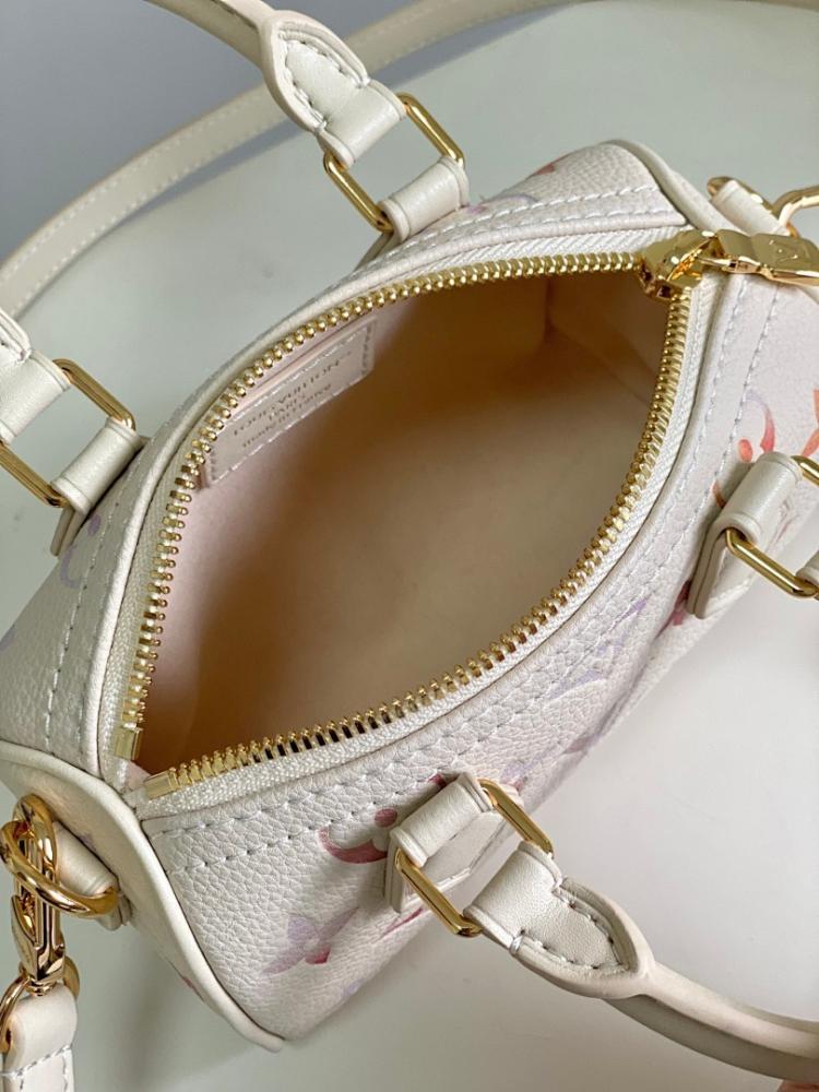 Classic Monogram Leather Shoulder Bag 16x10x7.5cm