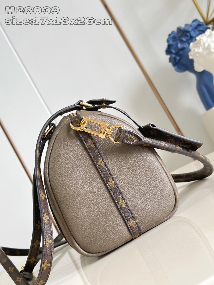 Classic Top Handle Bag Style 551777016