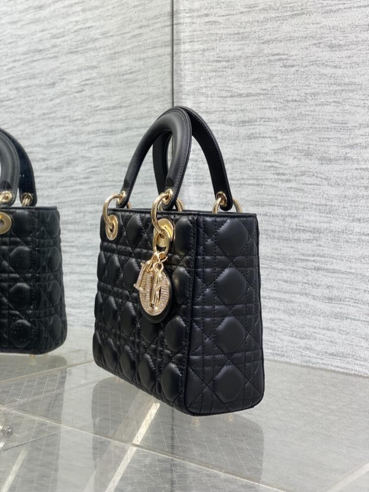 Top Handle Bag Style 330784795