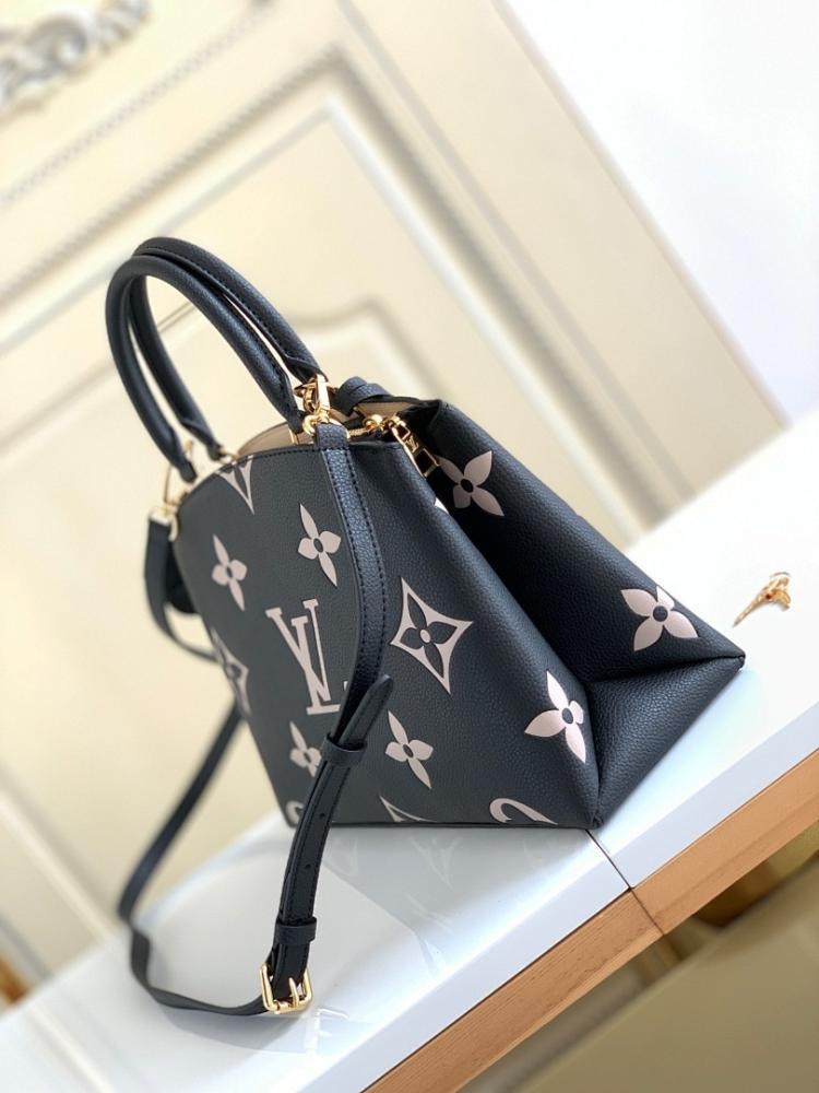 Stylish Leather Shoulder Bag Pink
