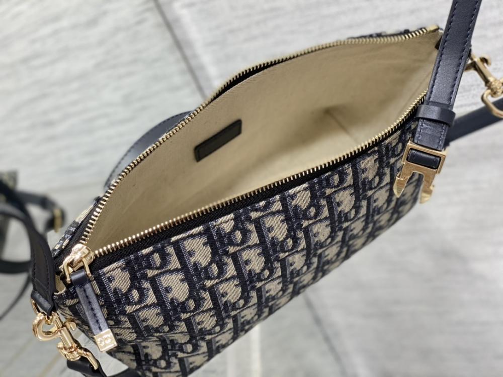 Classic Top Handle Bag Style 1426591710