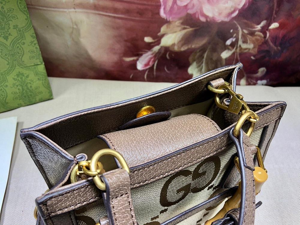 Classic Elegant Bag 20x16x10cm