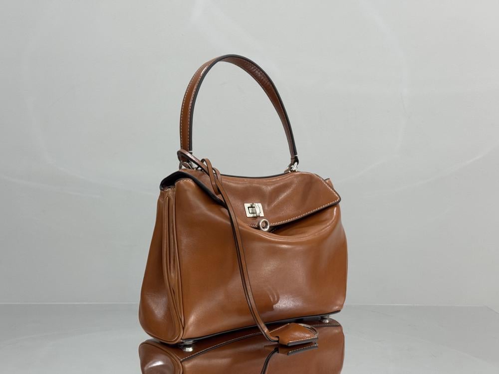 Luxury Top Handle Bag Style 2018674598
