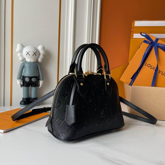Alma Gold Monogram Leather Bucket Bag 23.5x17.5x11.5cm