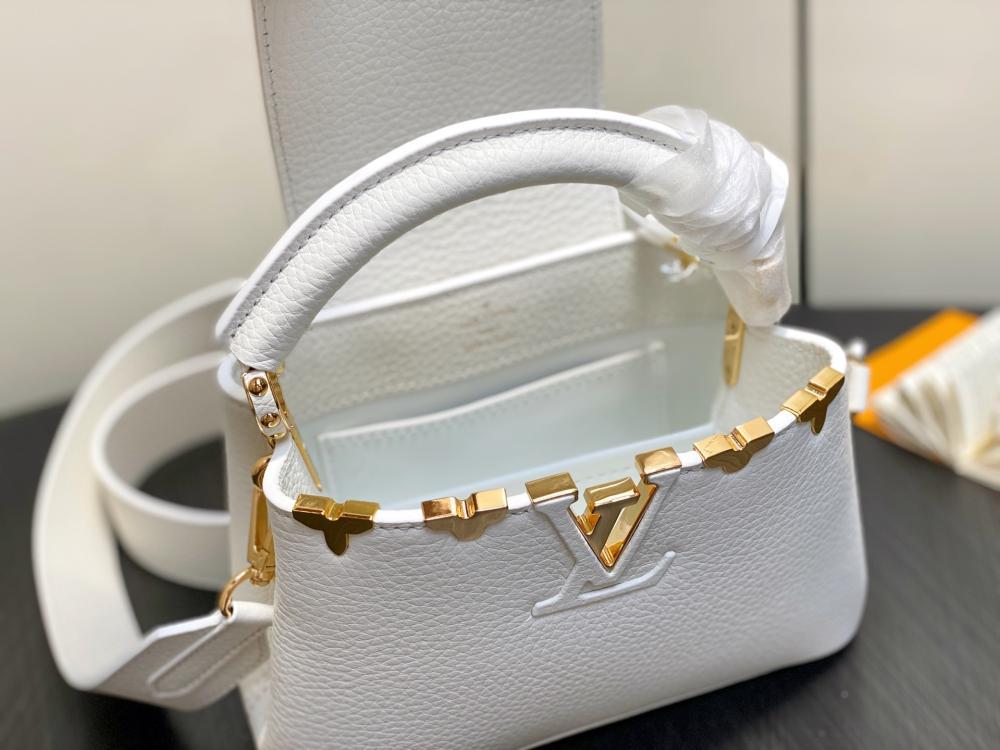 Classic Studded Leather Top Handle Bag Pink
