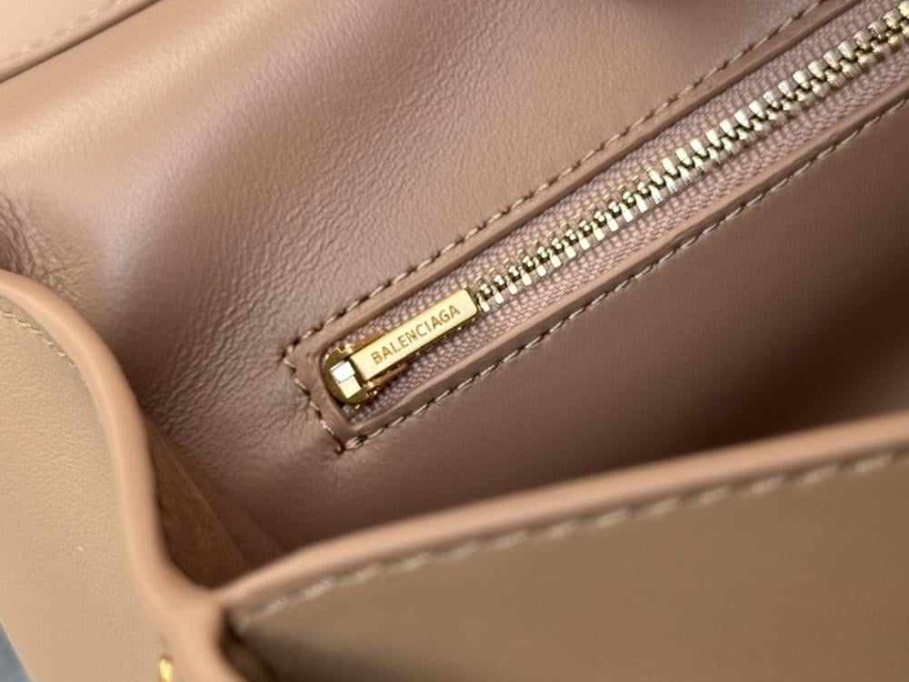 Elegant Leather Top Handle Bag Style 144443446