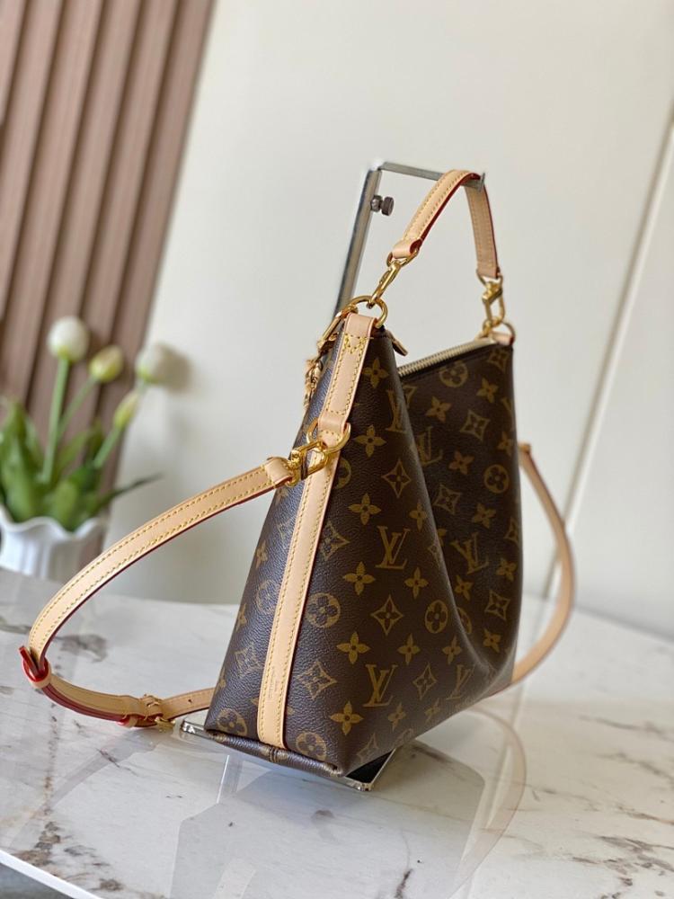 Classic Woven Calfskin Shoulder Bag