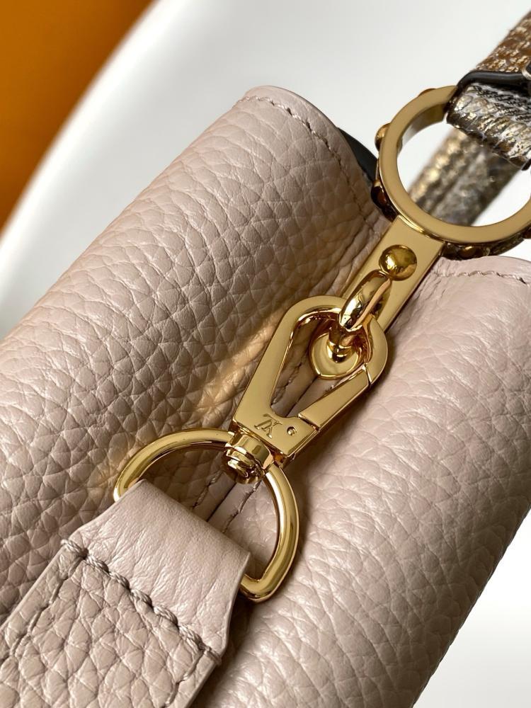 Wallet Style 1570573633