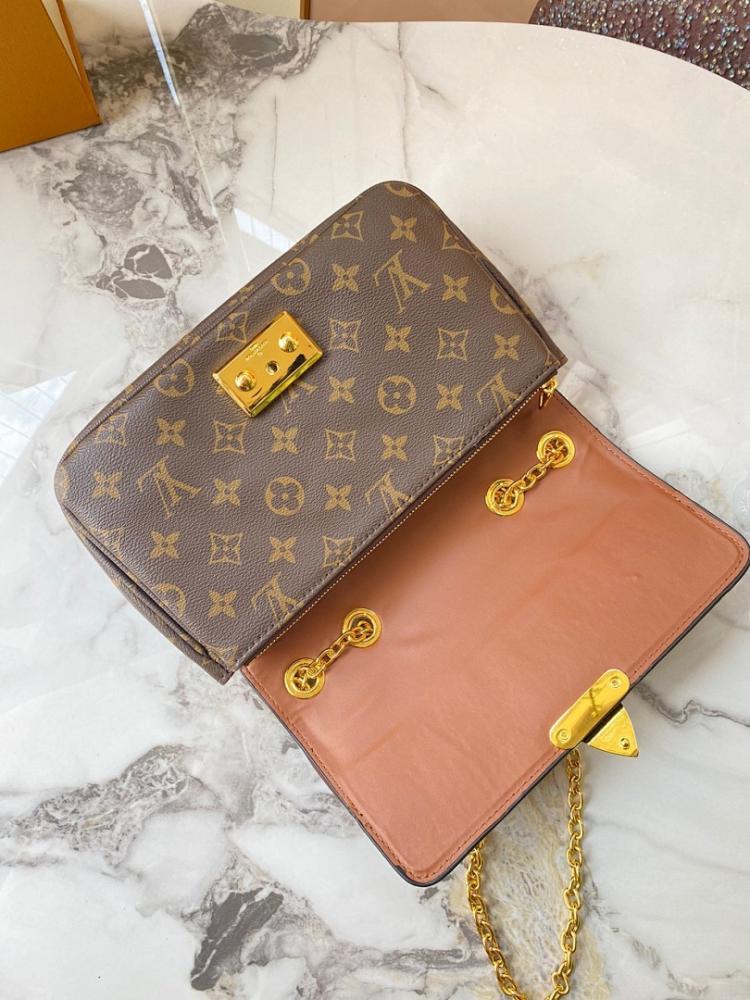 Stylish Premium Leather Shoulder Bag 24.5x15x6.5cm