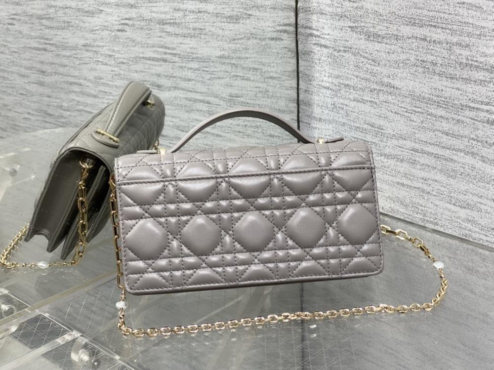 Classic Leather Top Handle Bag Style 1348742183