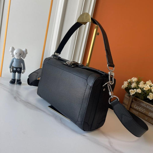Classic Leather Shoulder Bag 29x17.5x10cm