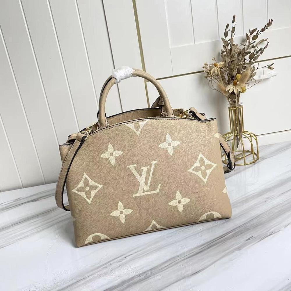Italian-Inspired Luxury Leather Shoulder Bag Pink 29x18x12.5cm