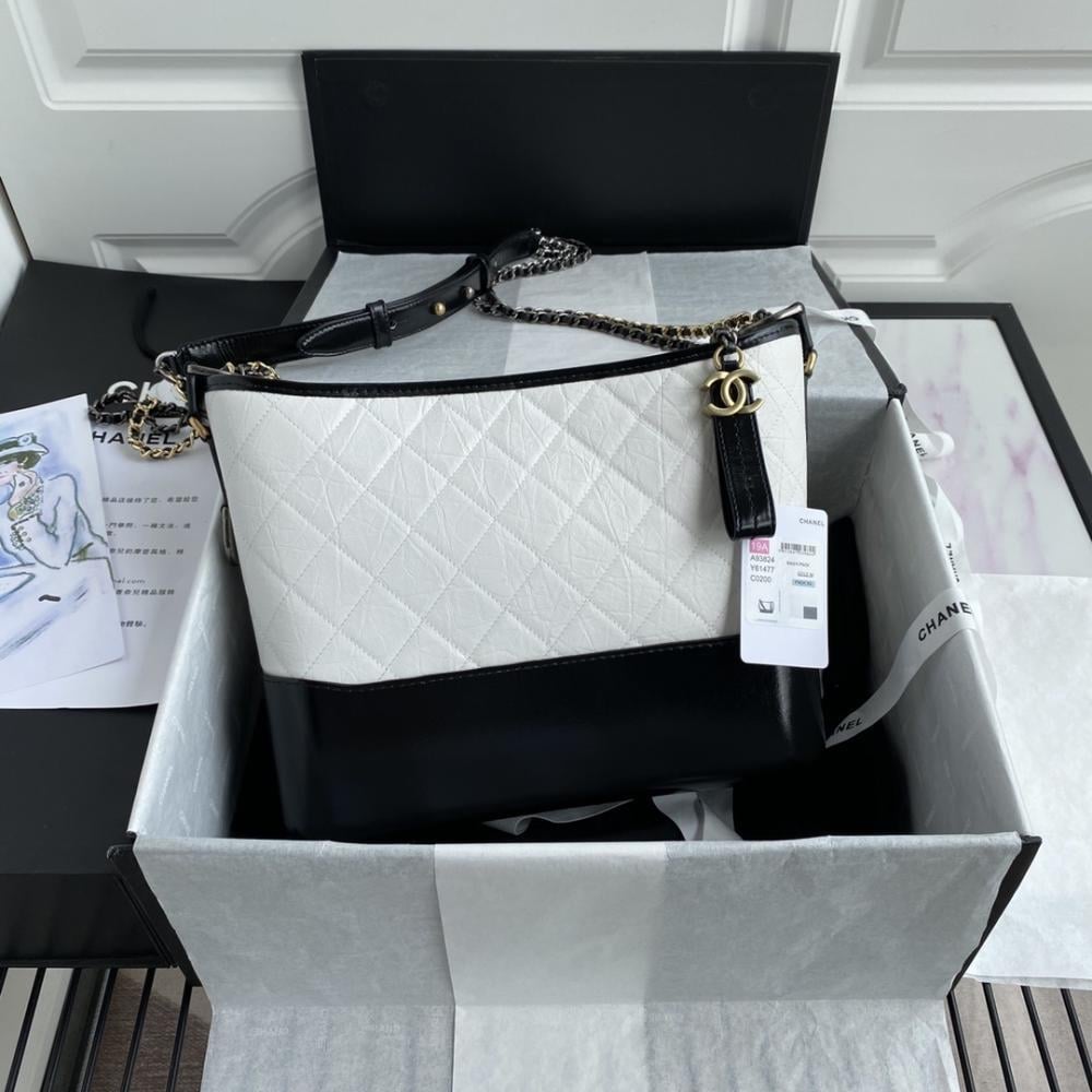Classic Top Handle Bag Style 1113216677