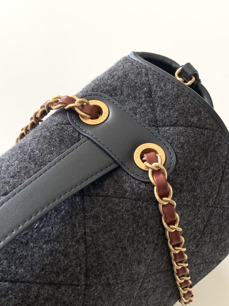 Gold Leather Top Handle Bag Style 287160861