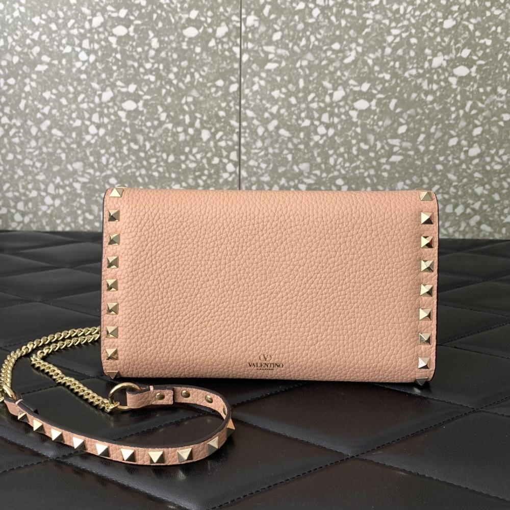 Leather Crossbody Bag Style 689172701