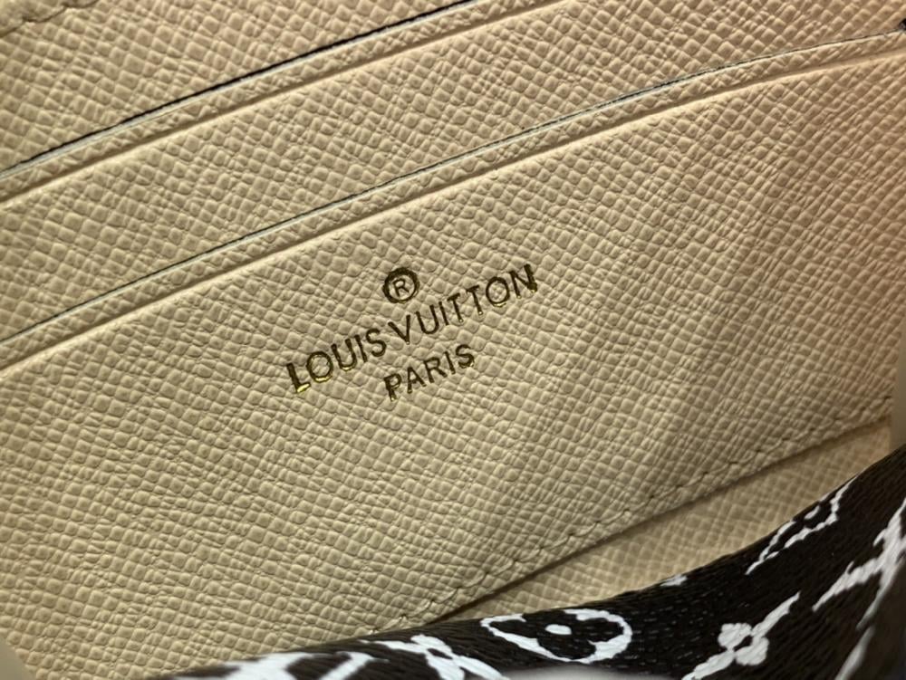Wallet Style 1979428842