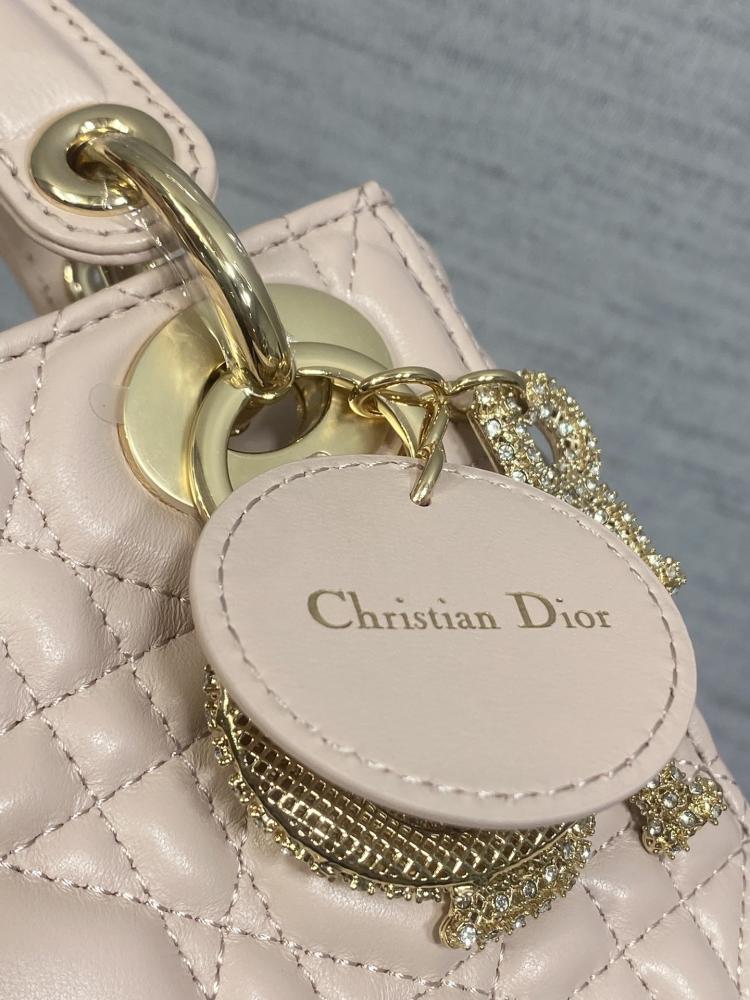 Top Handle Bag Style 156566195