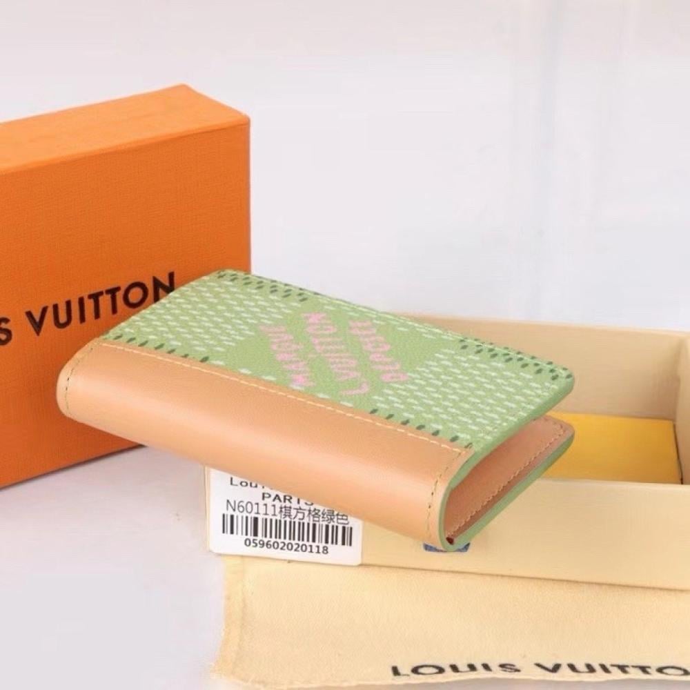 Stylish Refined Leather Wallet 11x8x1.5cm